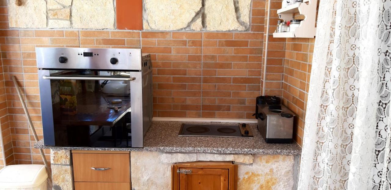 Apartment "Mislav" Gornji Karin Kültér fotó