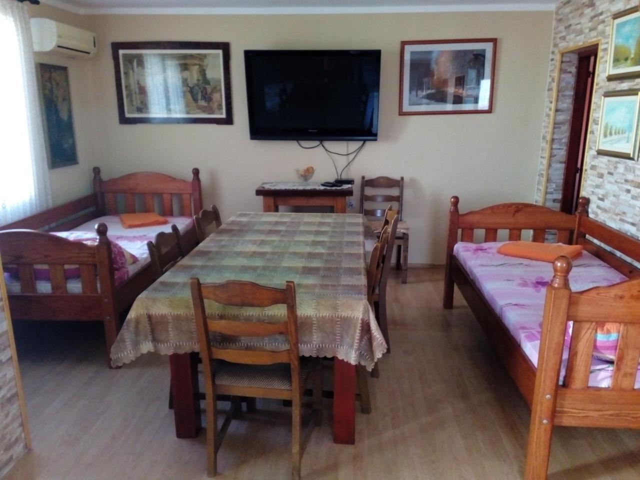 Apartment "Mislav" Gornji Karin Kültér fotó